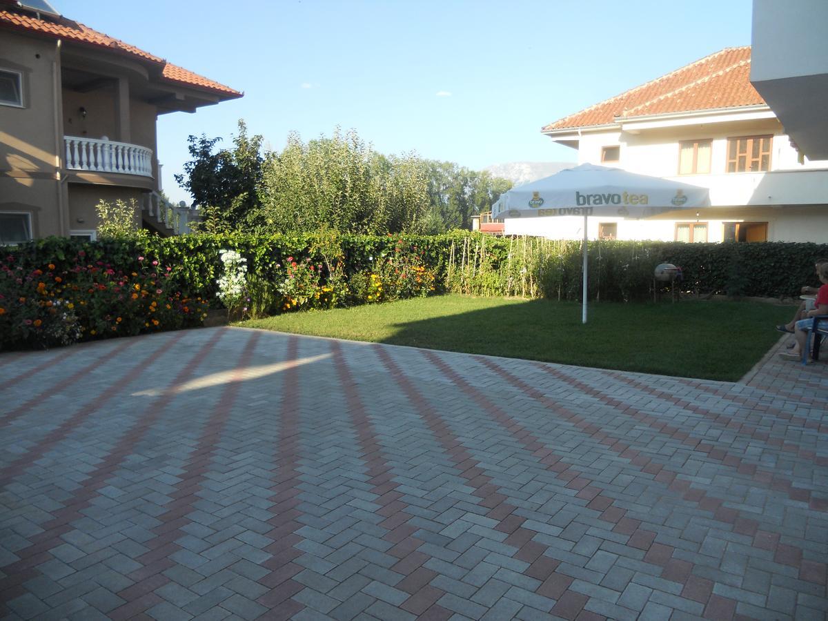 Villa Braho 1 Pogradec Eksteriør bilde
