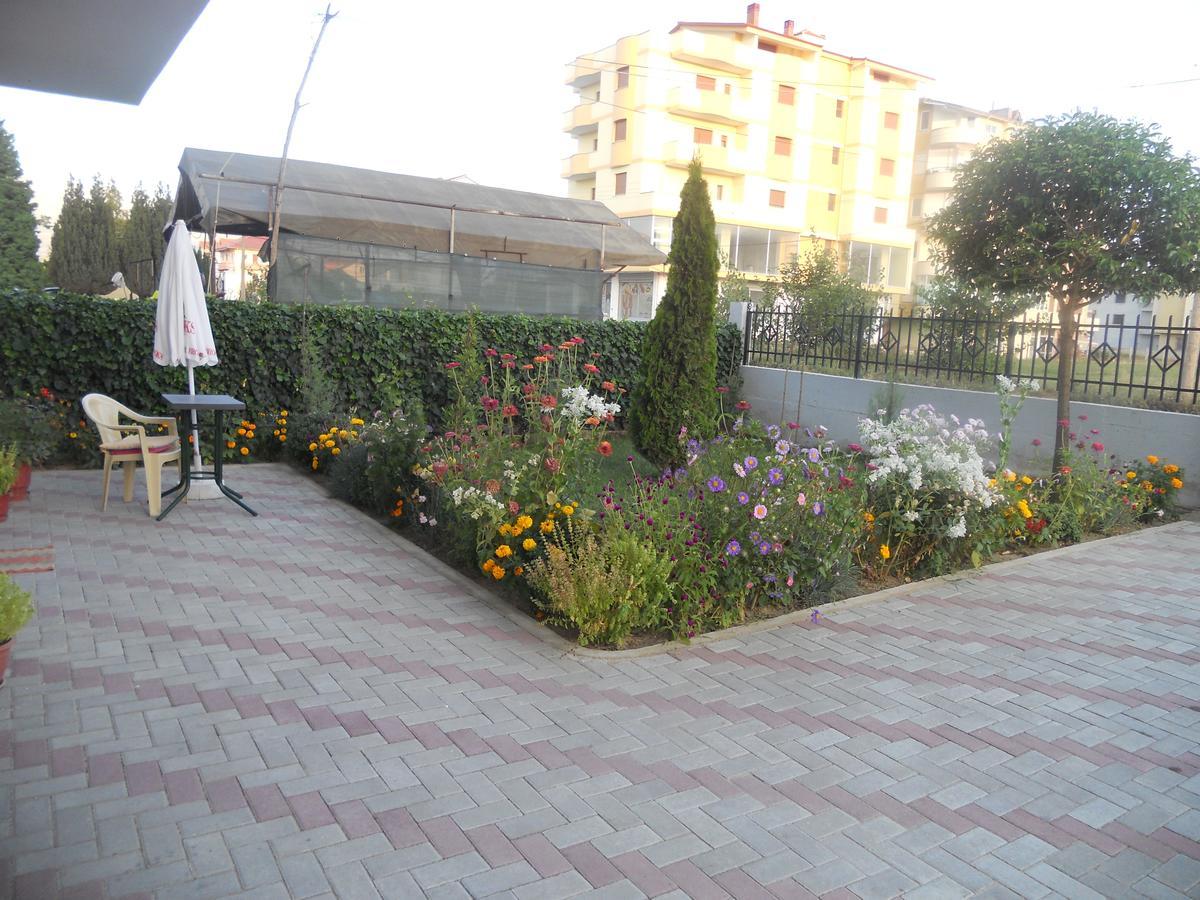 Villa Braho 1 Pogradec Eksteriør bilde
